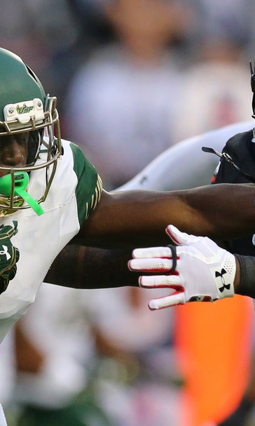 USF reels off final 28 points to best Cincinnati